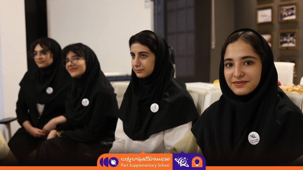 عکسی از کارگاه سه روز سفیران